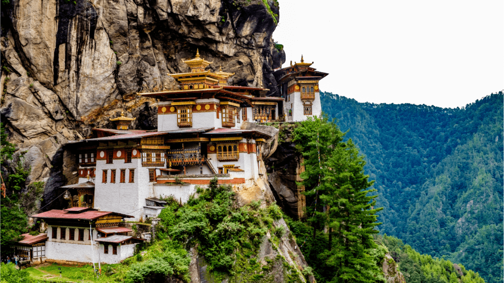 mountains of Bhutan laya